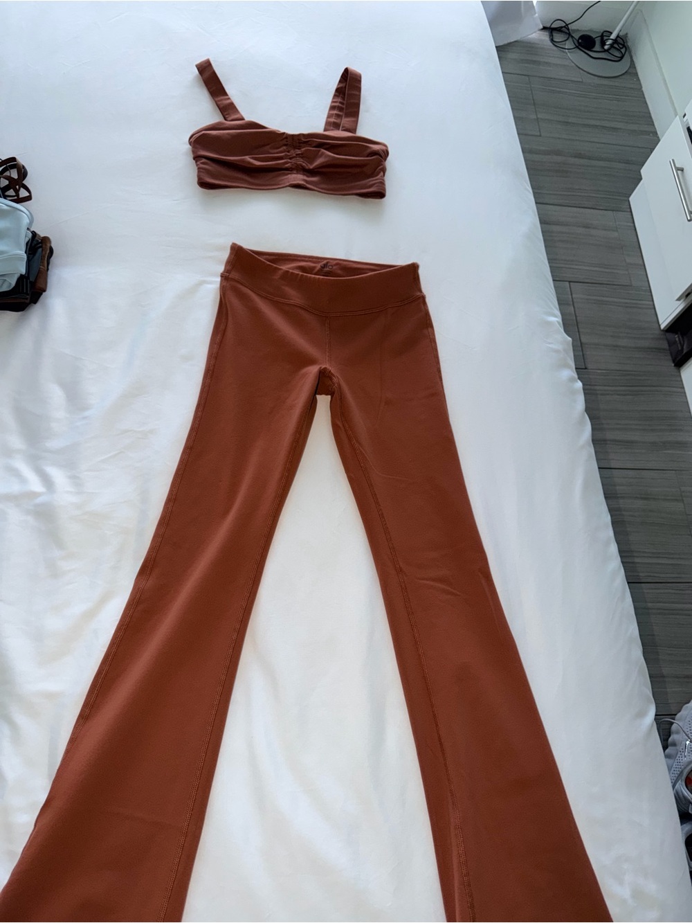 ALO Yoga Rust-Brown High-Waisted Flare Leggings